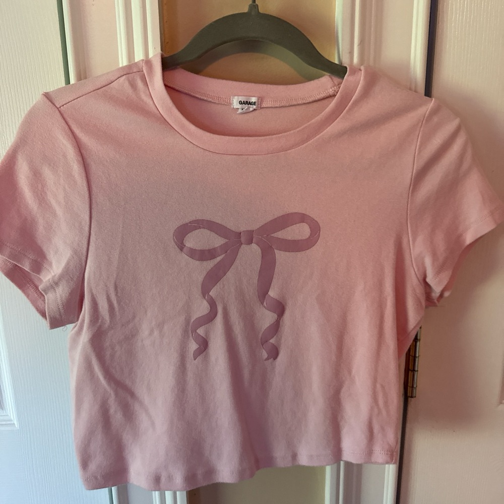 Garage Pink Bow Graphic Crop Top